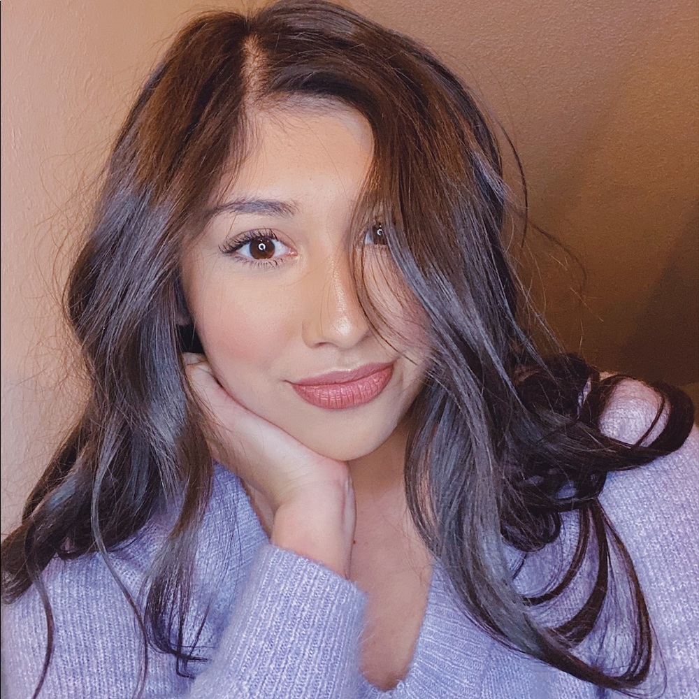 Meet your Posher, Alianna